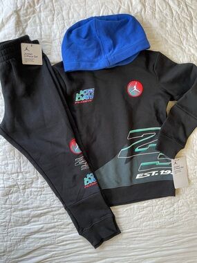 Jordan Kids' Black & Blue Hooded Sweatshirt and Pants Set - 6 years